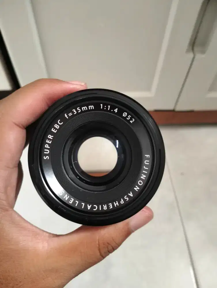 LENSA FUJI 35MM F1.4 NO BOX