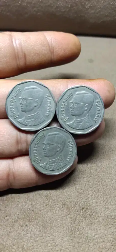 (Harga Net) Borongan Pajangan 3 Keping C0 1n Thailand 5 Baht Thn 1988