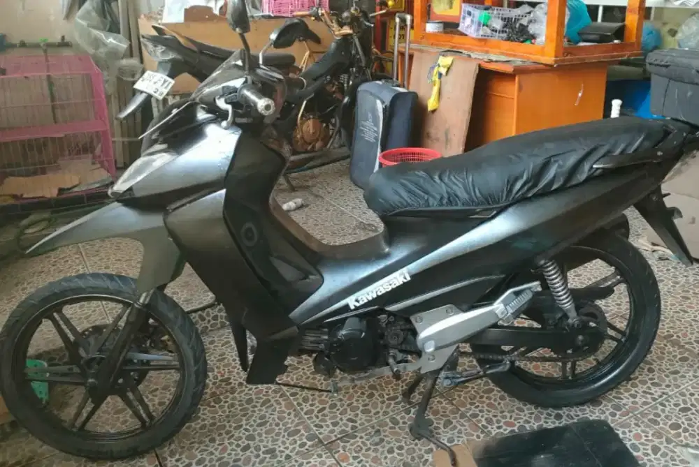 Kawasaki ZX 130