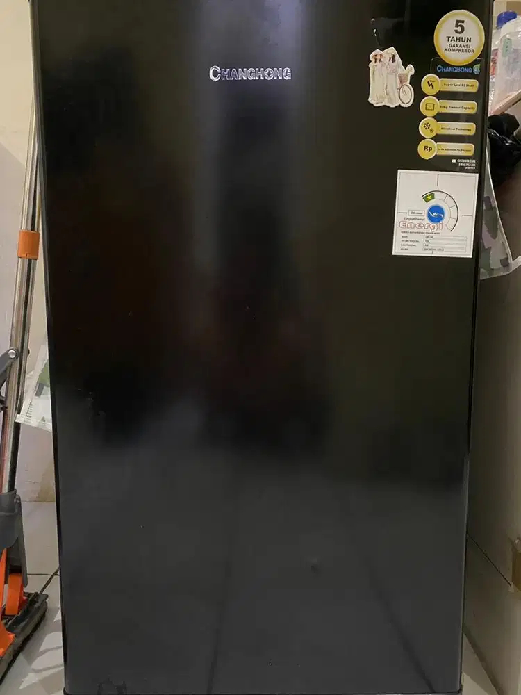 DIJUAL KULKAS CHANGHONG 1 pintu