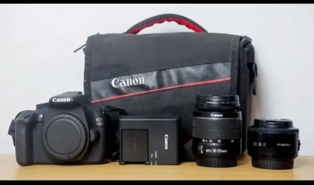 Jual kamera Canon D1200 Fullset + 2 lensa (fix dan 50mm youngnuo)