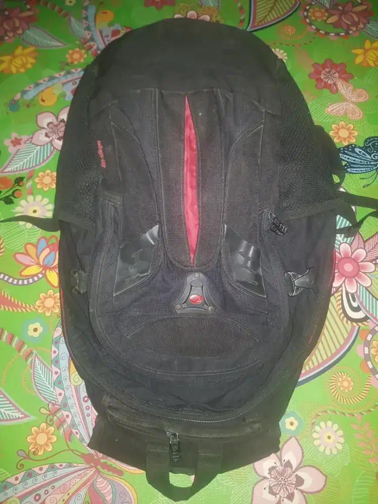 Tas ransel Eiger