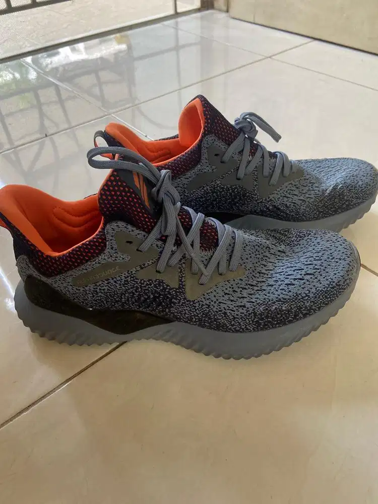 Adidas alphabounce