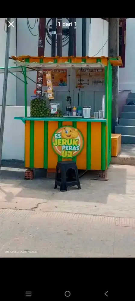 kontener serbaguna beserta isi