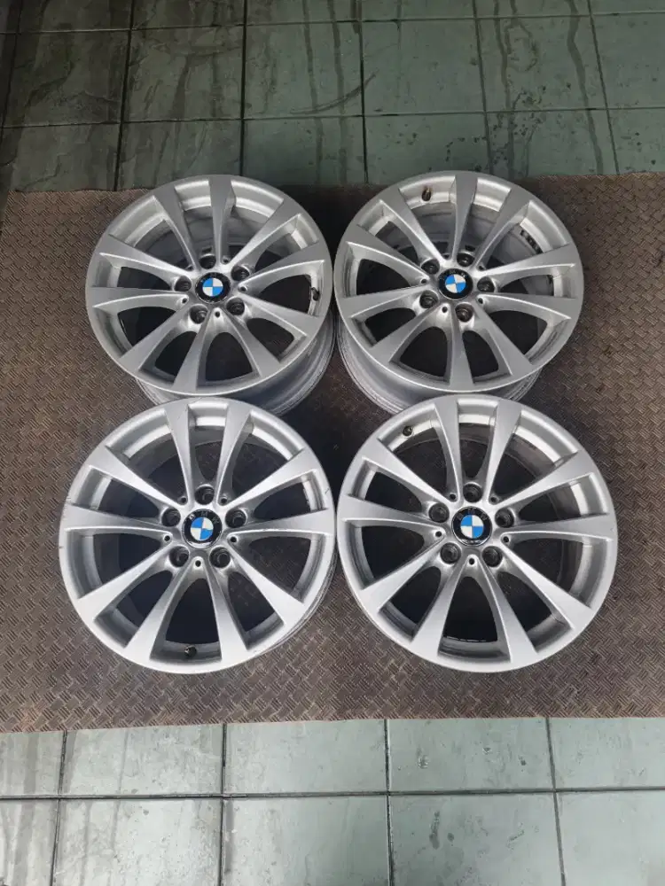 Velg BMW 320i F30 ring 17 pcd 5x120 lebar 7,5