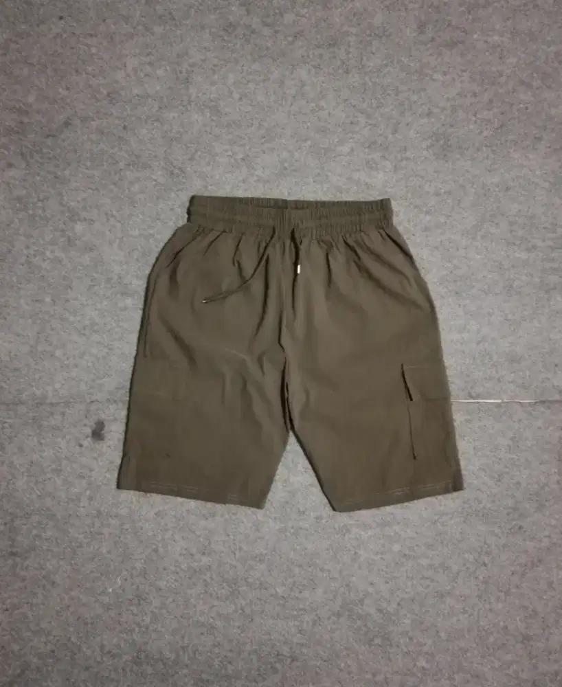 Cargo pants size 31-32