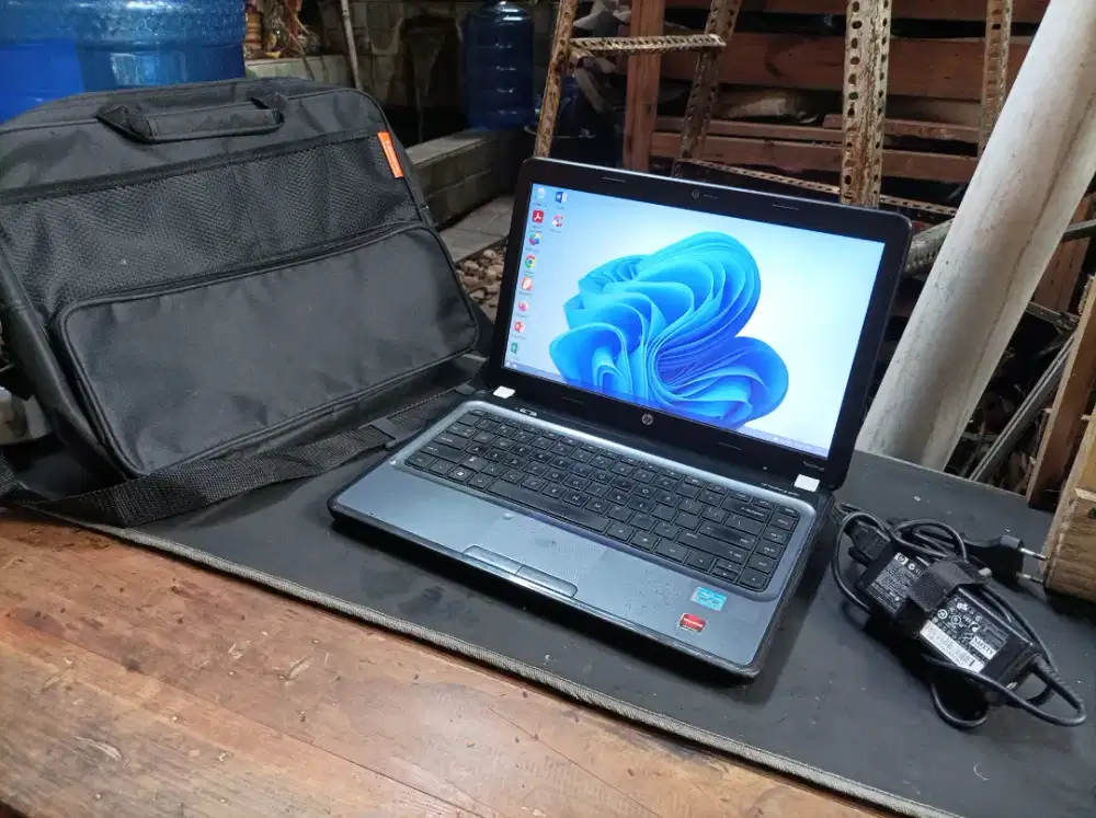 Laptop 14 HP PAVILION G4, Core i5, Dual VGA, Normal, siap Pakai.