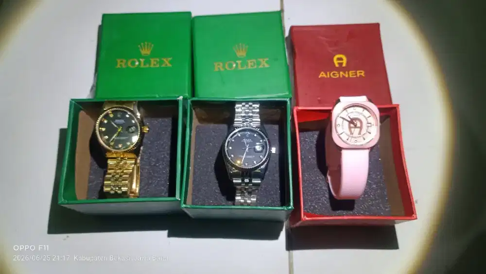 Dijual jam tangan sisa produksi
