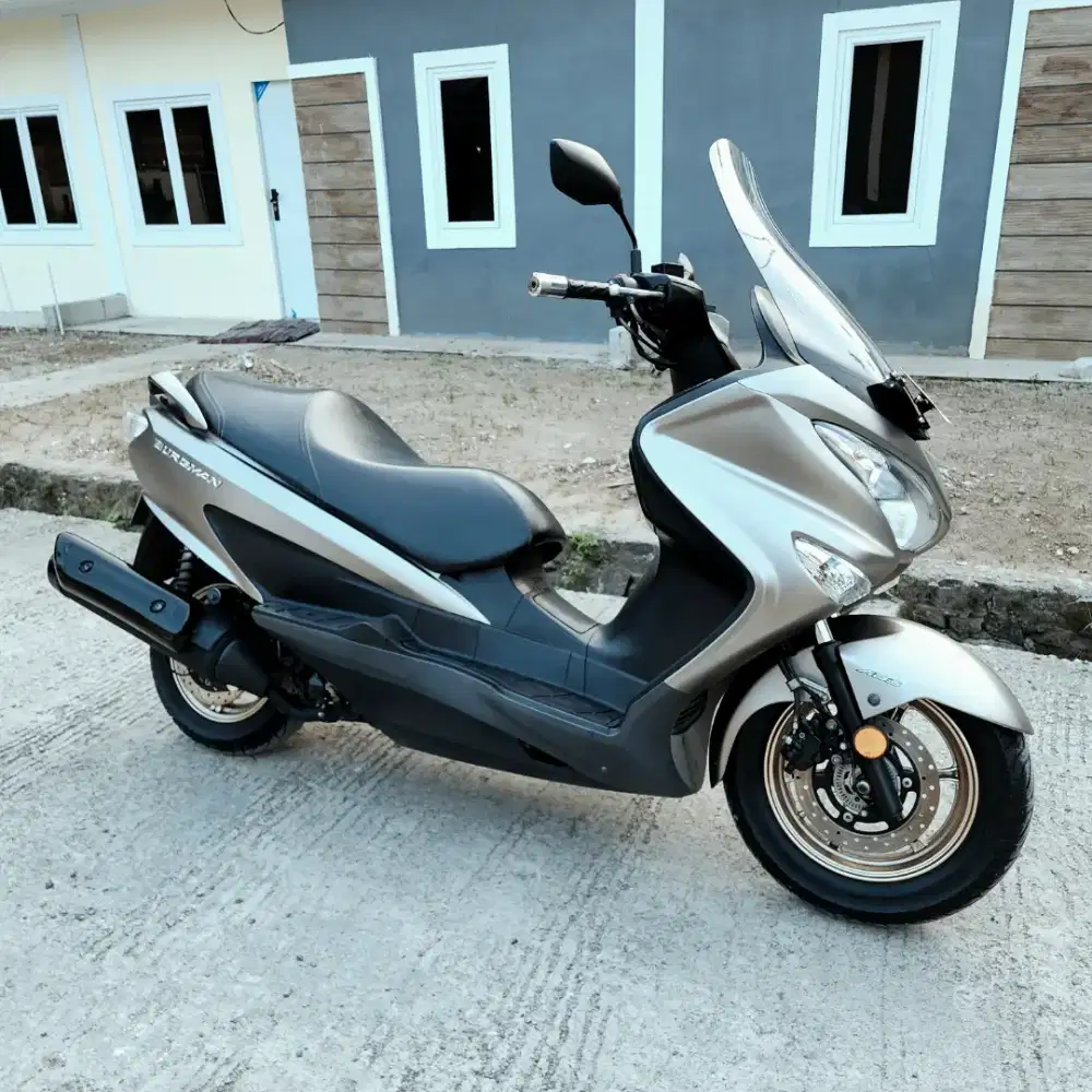 Suzuki Burgman 200 Banyak Bonus