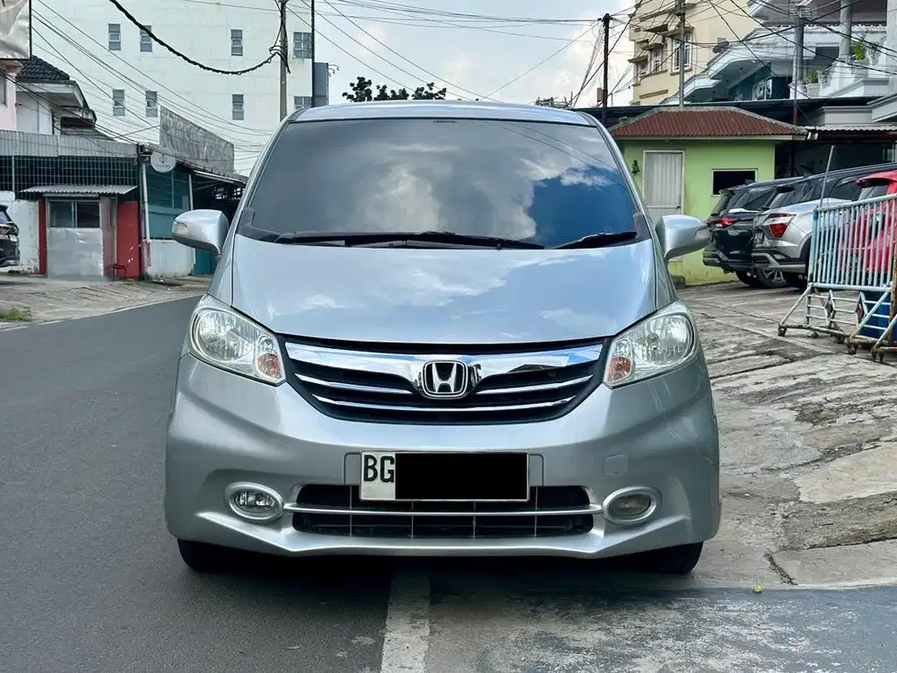 [DP 30jt] Honda Freed E PSD 2012 / 2013 Matic BG Palembang Kota