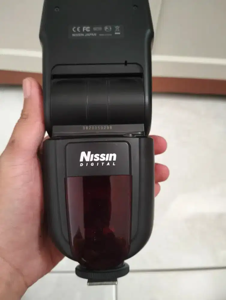 FLASH UNIVERSAL NISSIN Di 700 NORMAL