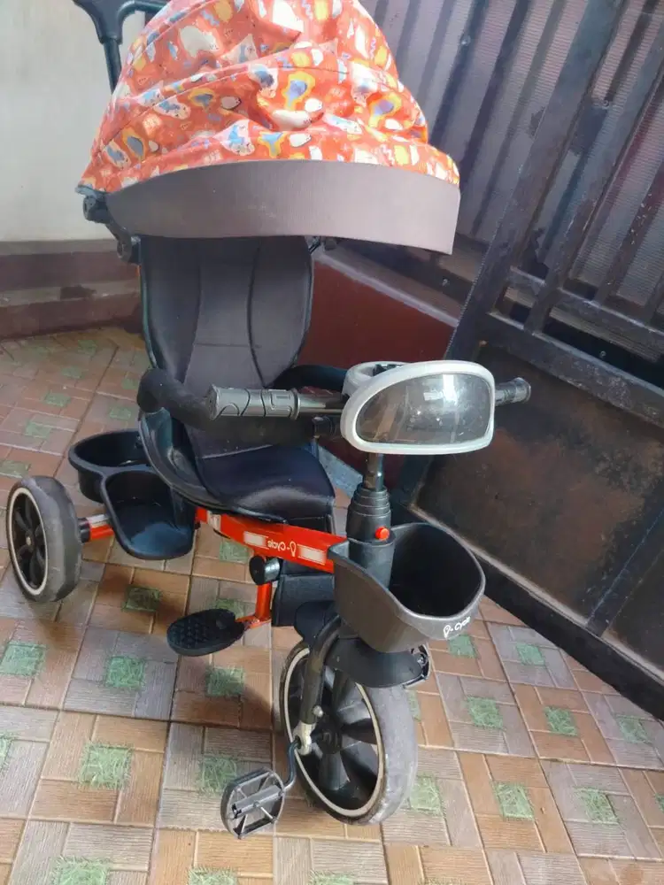 Stroller sepeda anak roda tiga