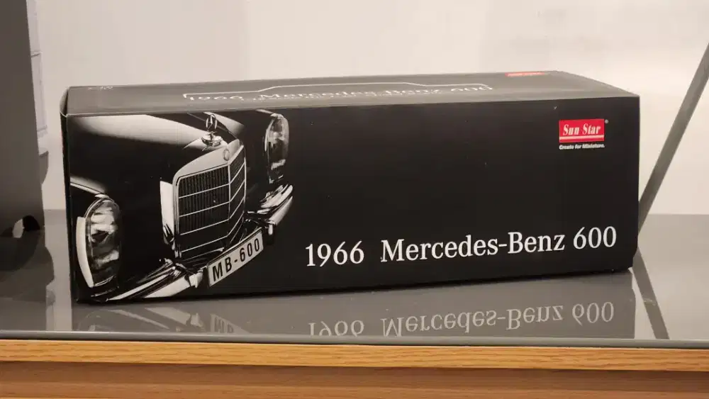 Koleksi langka Mercedes-Benz 600 Pullman 1966 White Sun Stars Die cast