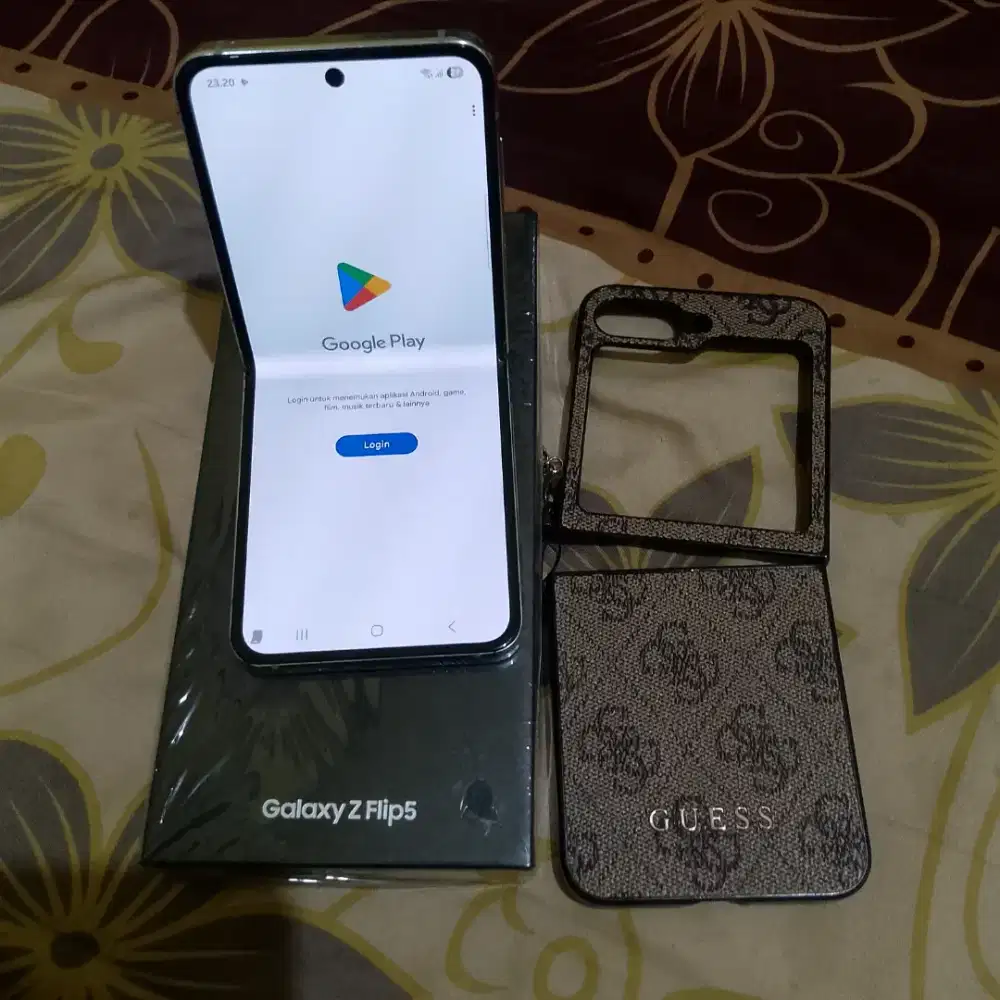 Samsung Z Flip 5