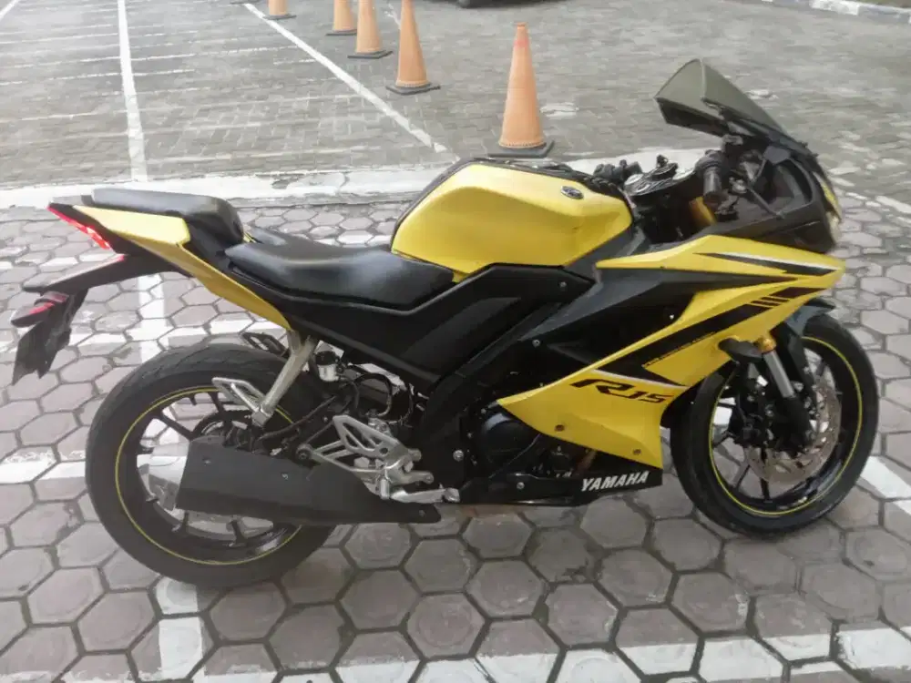 Motor second Yamaha R15