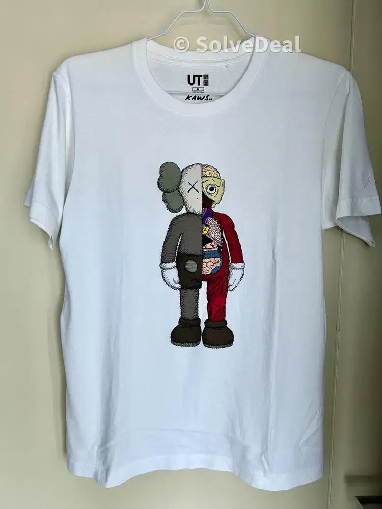 Kaos Uniqlo Kaws Flayed Graphic Tee Original UT Collection