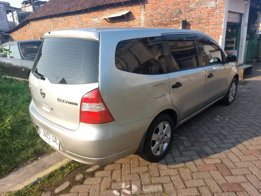 Nissan grand livina xv 2008  automatic