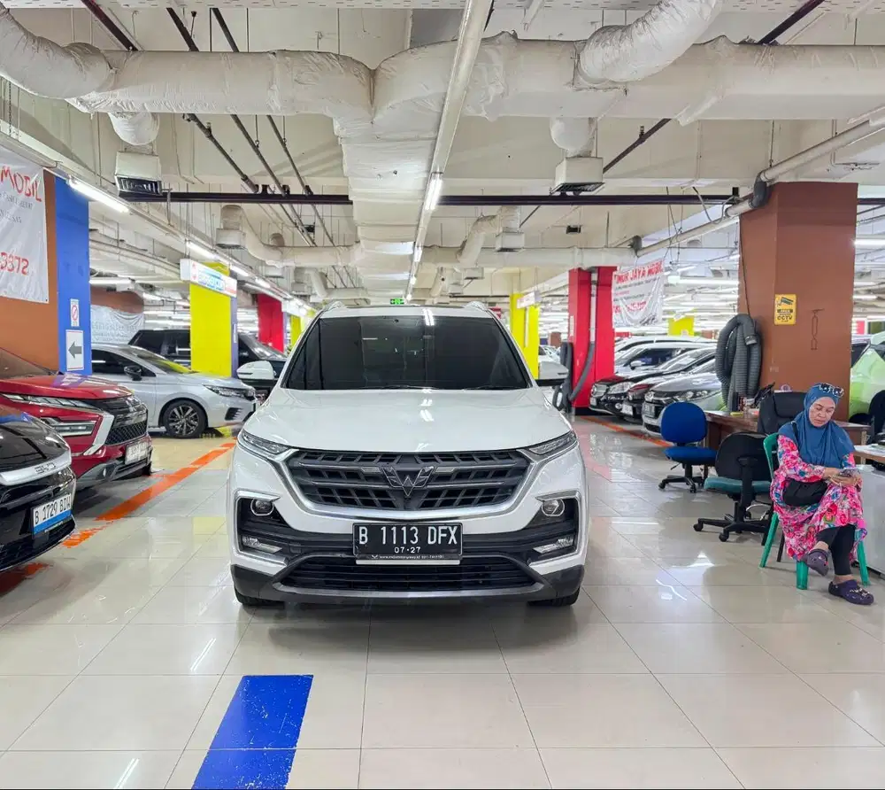 Wuling Almaz exlusive 2022 at 7 seater siap pakai