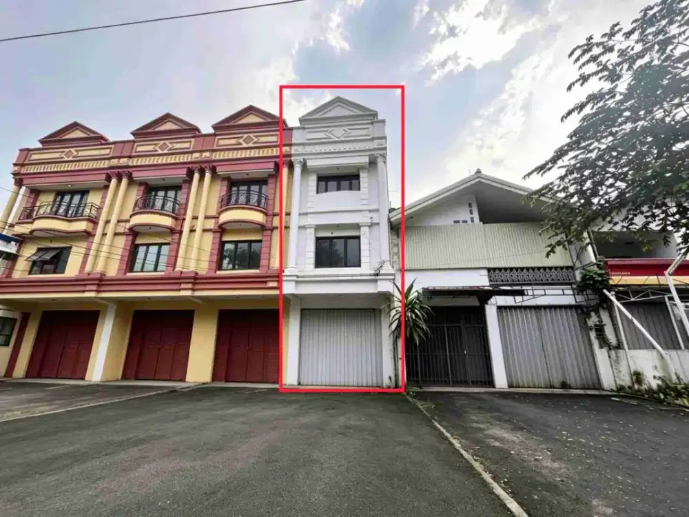 Disewakan Ruko 3 1/5 Lt di Ciputat Raya - Pondok Pinang - Jakarta Selatan