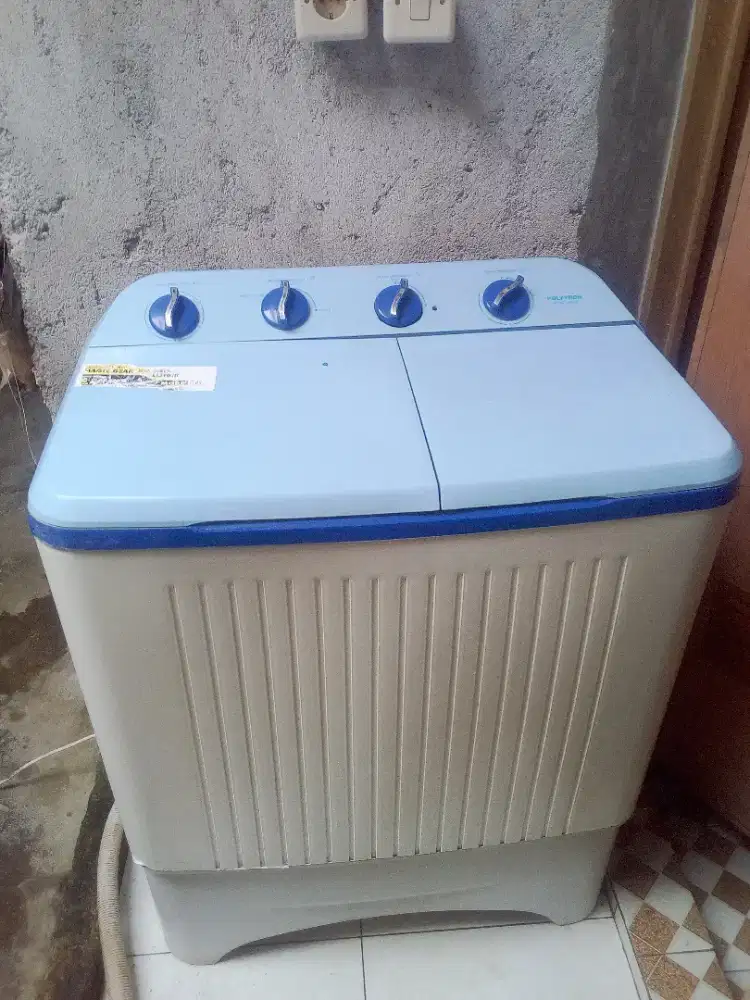 Mesin cuci Polytron normal