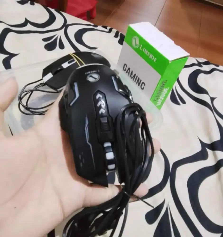 Paket dua mouse gaming second