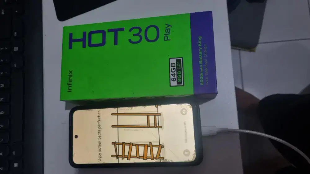 Infinix hot 30 play 4/64