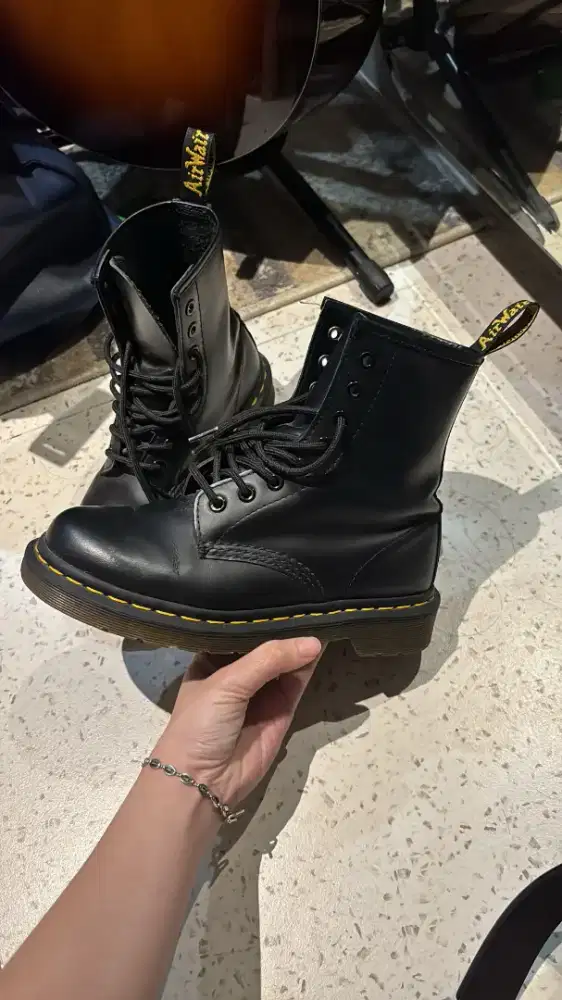 Sepatu Dr.Martens