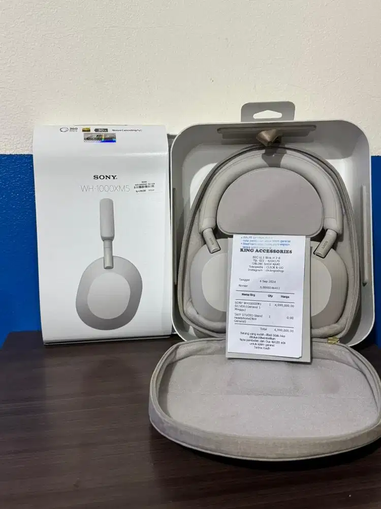 SONY WH-1000XM5