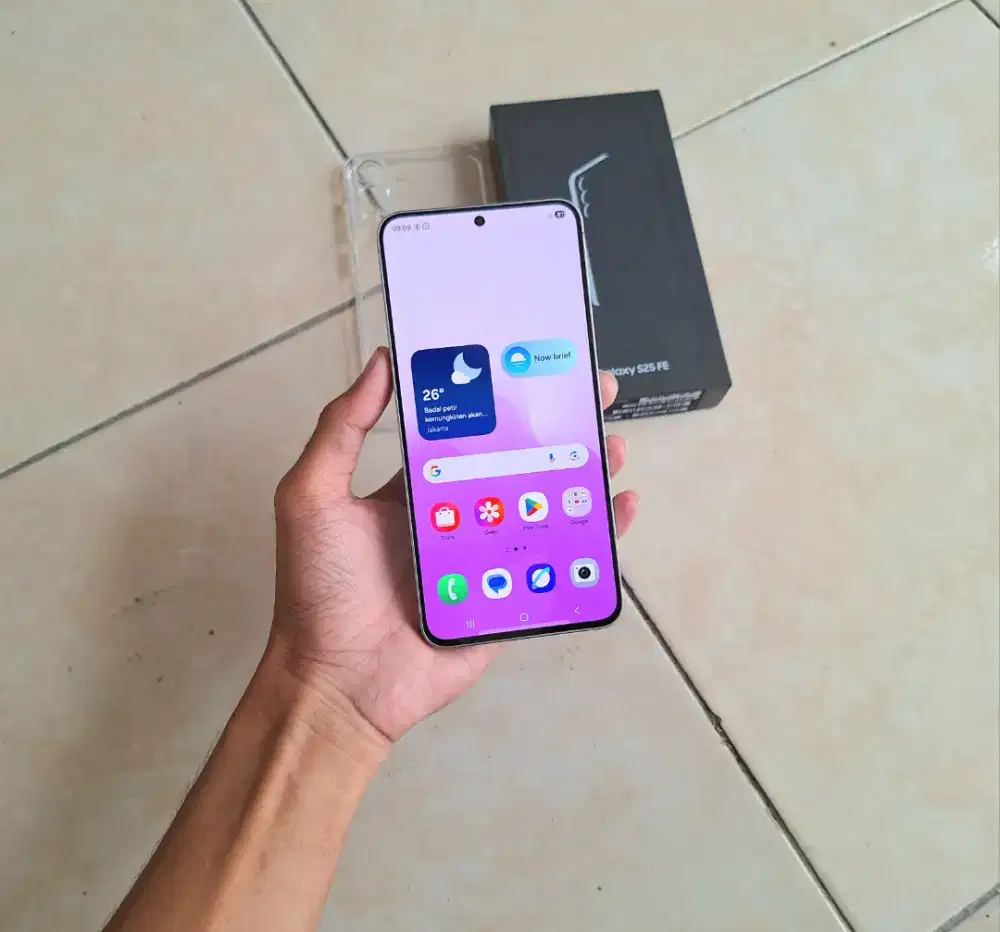 Samsung S25 FE 5G 8/256 GB Fullset Mulus