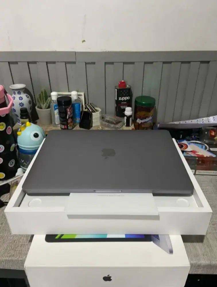 Macbook M2 Pro 2022