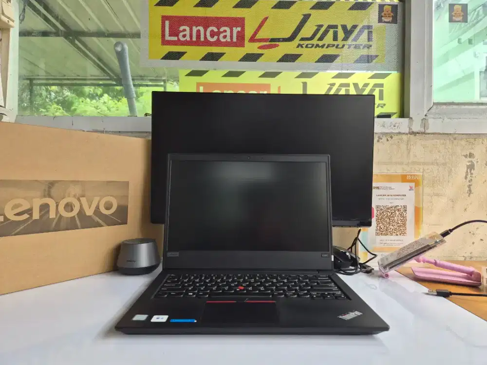 Lenovo ThinkPad E480 Edisi UltraBook Mulus Like New