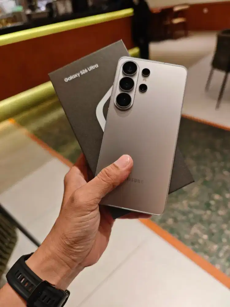 Samsung S26 Ultra 5G 12/512 Garansi Resmi April 2027
