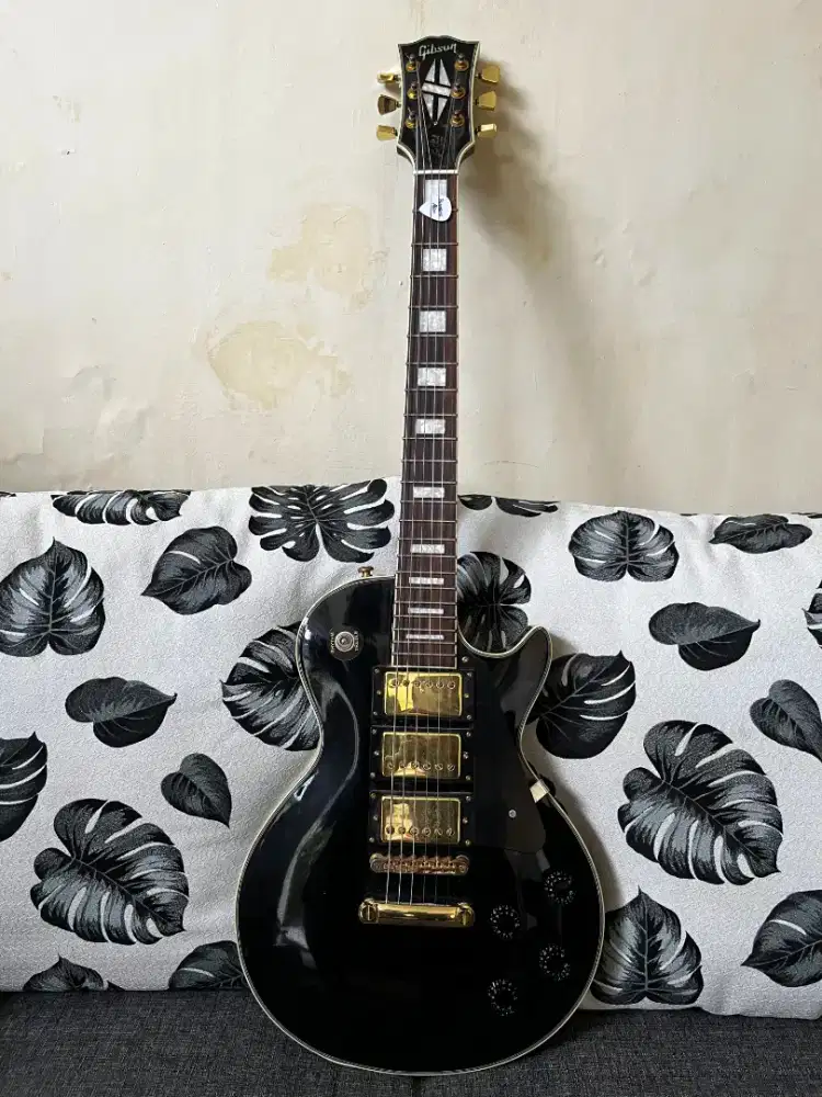 Gibson Black Beauty triple Pick Up