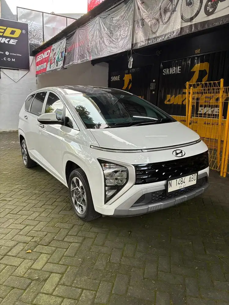 Hyundai Stargazer Prime