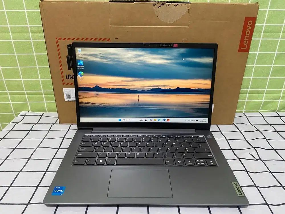 Lenovo V14 G5 core i5 gen 13 baru ex display