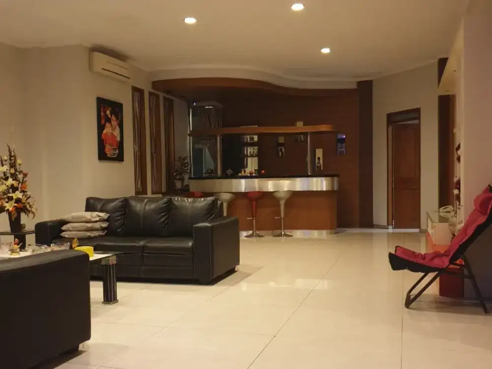 Rumah Mewah Siap Huni di Singgasana Pradana