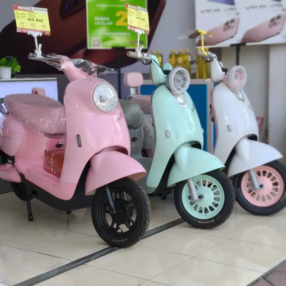 SEPEDA LISTRIK TAHAN AIR