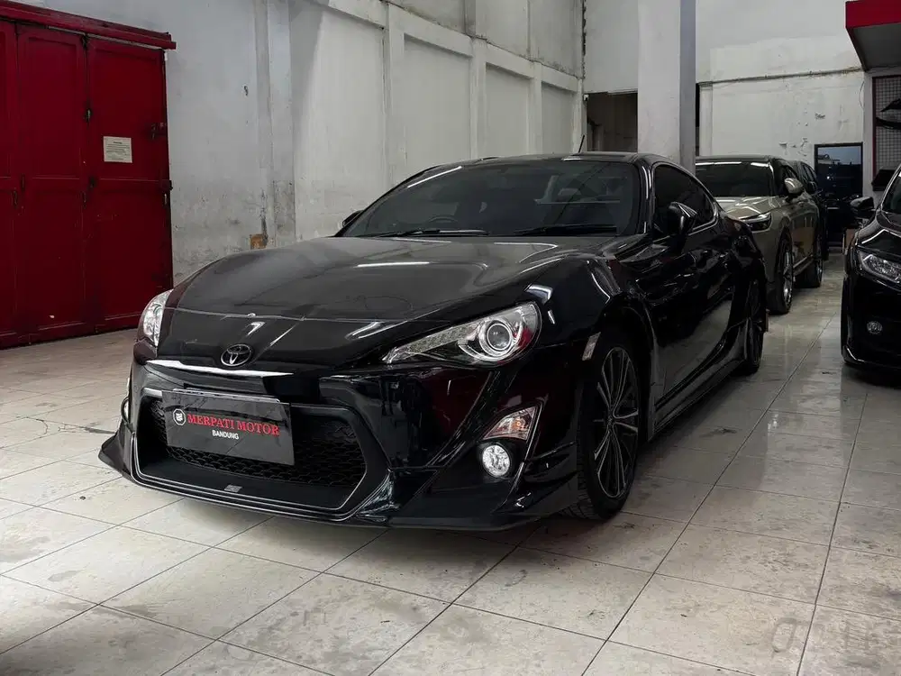 Toyota FT86 TRD AT Hitam Bandung 2012 Subaru BRZ