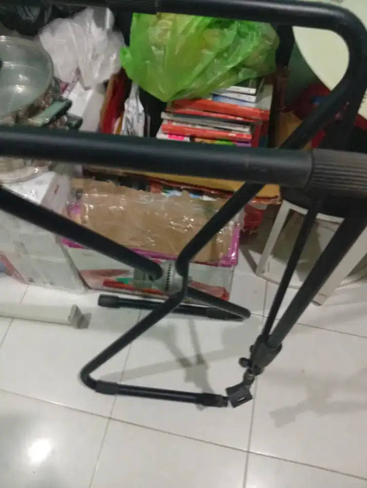 Dijual stand besi meja besi keyboard Roland Rd ataupun Yamaha korg oke