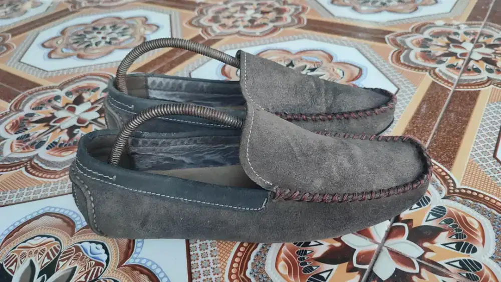 Sepatu second Buccheri 42