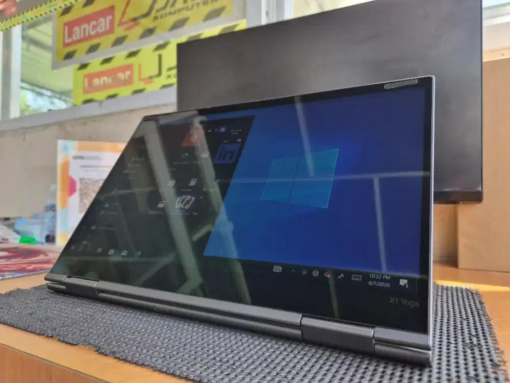 Lenovo X1 Yoga Layar Lipat2 360 Drajat Kondisi Mulus Like New No Debat