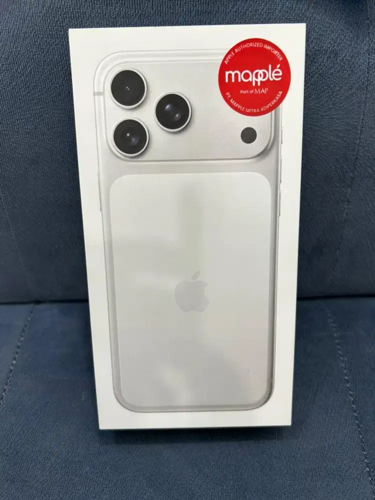 Iphone 17 Promax , Silver , 256GB New IBox