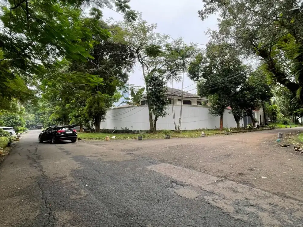 Rumah Lama Hitung Tanah Strategis Area Selong Kebayoran Baru Jakarta Selatan