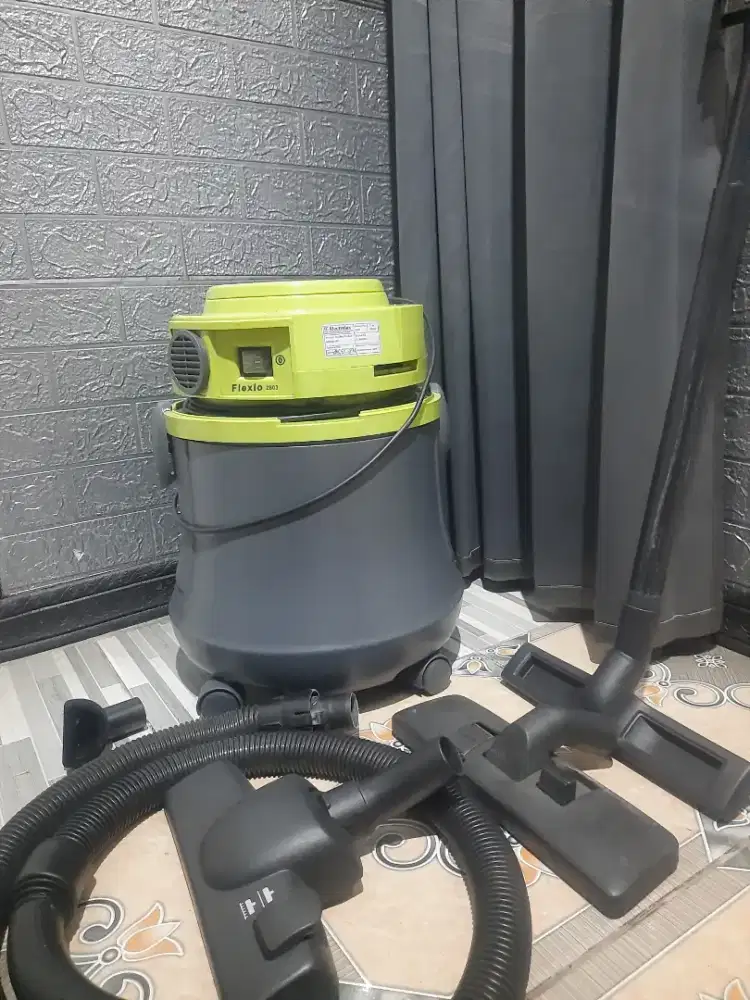 Vacum cleaner electrolux Z803