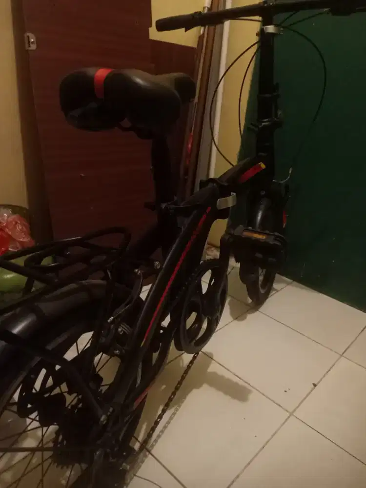 Sepeda lipat exotic ukuran 16