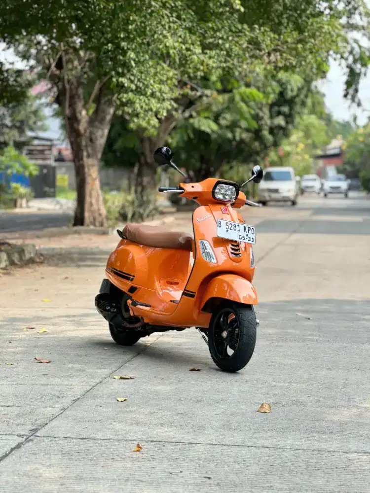 DIJUAL PIAGGIO VESPA S 125 IGET FACELIFT THN 2021 PERFECT CONDITION