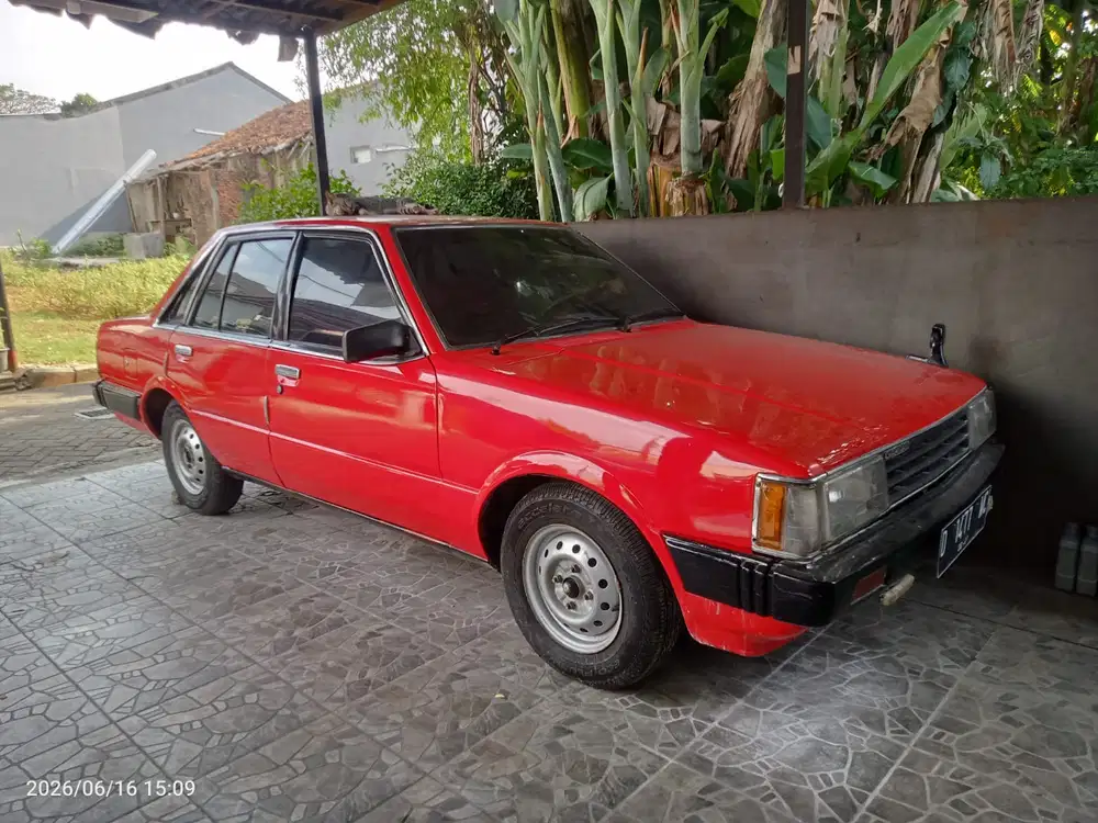 Daihatsu Charmant 1986 Bensin
