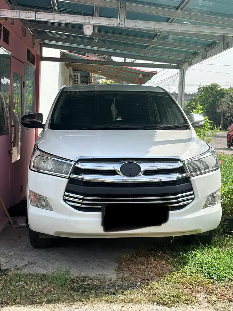 Dijual Mobil Innova