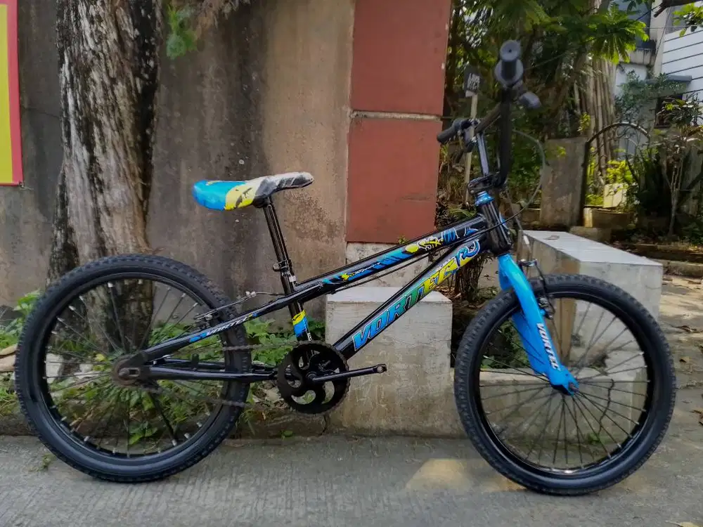Sepeda BMX R20'.