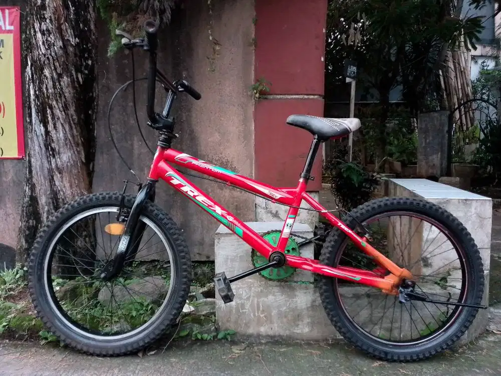 Sepeda BMX R20'.